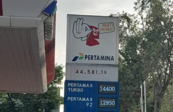 SPBU 44. 581. 19 Di Jalan R Suprapto Purwodadi Grobogan Jual Pertalit Bebas Di Saat Jam 04 Pagi SMP Jam 06 Pagi