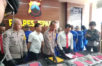 Sedang Asyik Main Judi Domino, Sejumlah Warga Pecangaan Jepara Diamankan Polisi