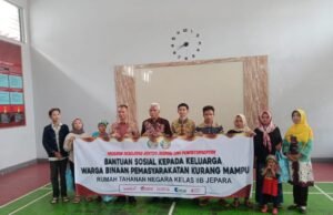 Rutan Kelas IIB Jepara Berikan Bantuan Sosial
