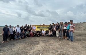 WRC PAN-RI Kalsel Pasang Baliho di Lahan Sengketa, Desak PT Arutmin Segera Lunasi Ganti Rugi