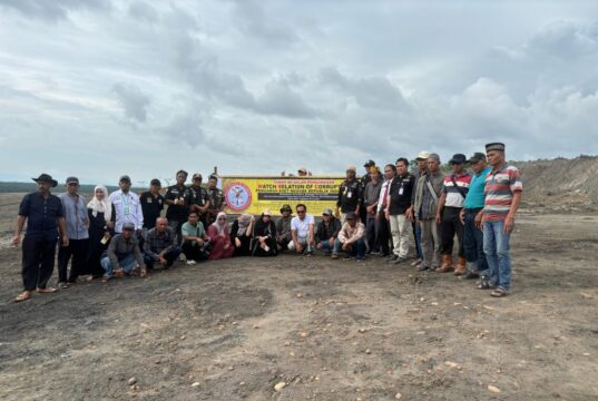 WRC PAN-RI Kalsel Pasang Baliho di Lahan Sengketa, Desak PT Arutmin Segera Lunasi Ganti Rugi