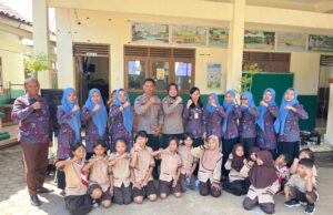 Polsek Mlonggo Sosialisasi Bullying di SD Negeri 2 Karanggondang, Upaya Untuk Menjadikan Siswa Menjadi Lebih Baik dan Berkarakter