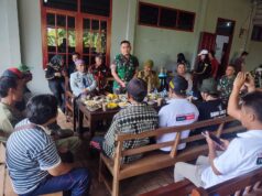 Koramil 08 Keling Gelar Karya Bakti Bersihkan Gereja, Wujud Kepedulian Dan Kebersamaan dengan Masyarakat
